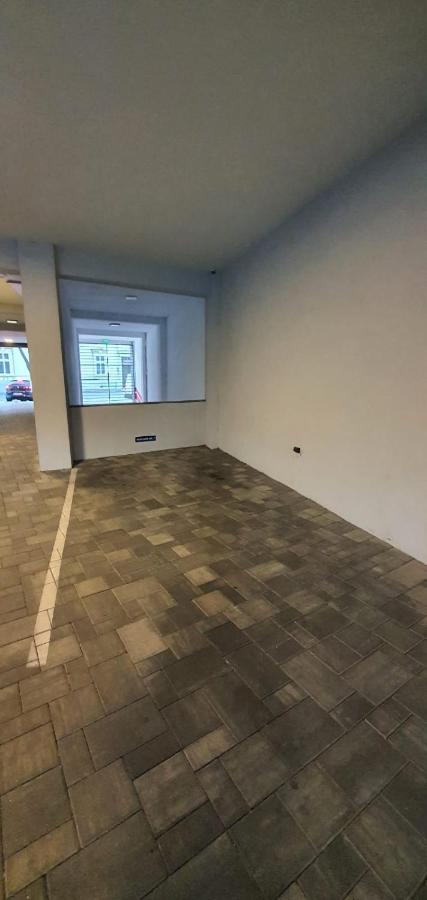 Charlotte Piata Unirii - Free Private Parking 2bedrooms Oradea