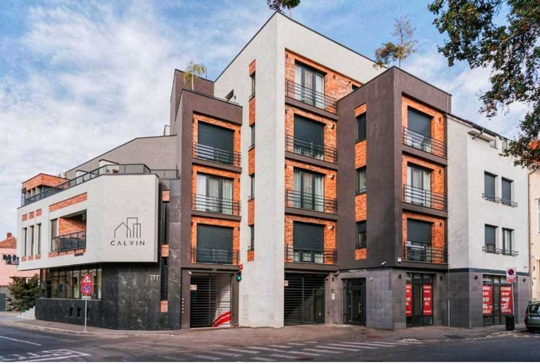 公寓 Charlotte Piata Unirii - Free Private Parking 2bedrooms Oradea