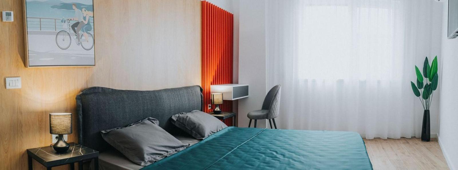 Charlotte Piata Unirii - Free Private Parking 2bedrooms