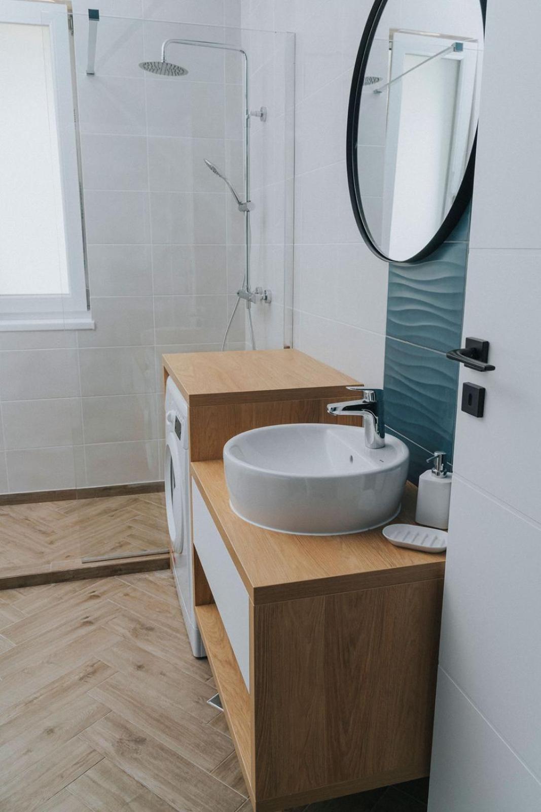 Charlotte Piata Unirii - Free Private Parking 2bedrooms 公寓